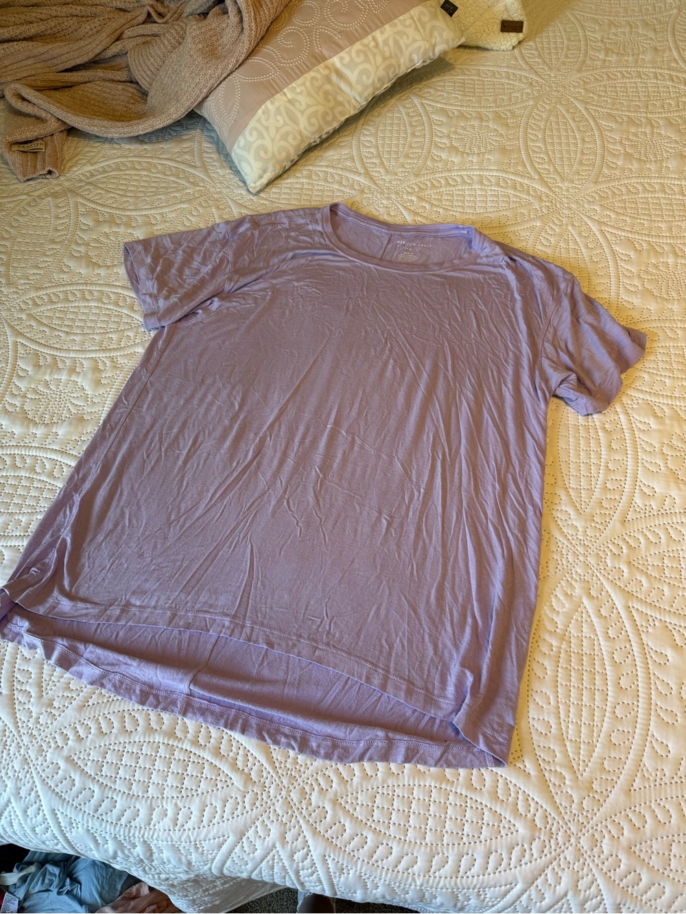 American Eagle Outfitters Lavender Short Sleeve Crew Tee - Light Purple